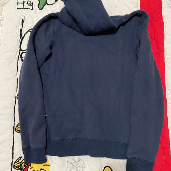 Sweatshirt - Picture 2 of 3